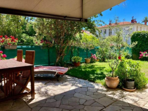 Provencal house, sea side, private parking